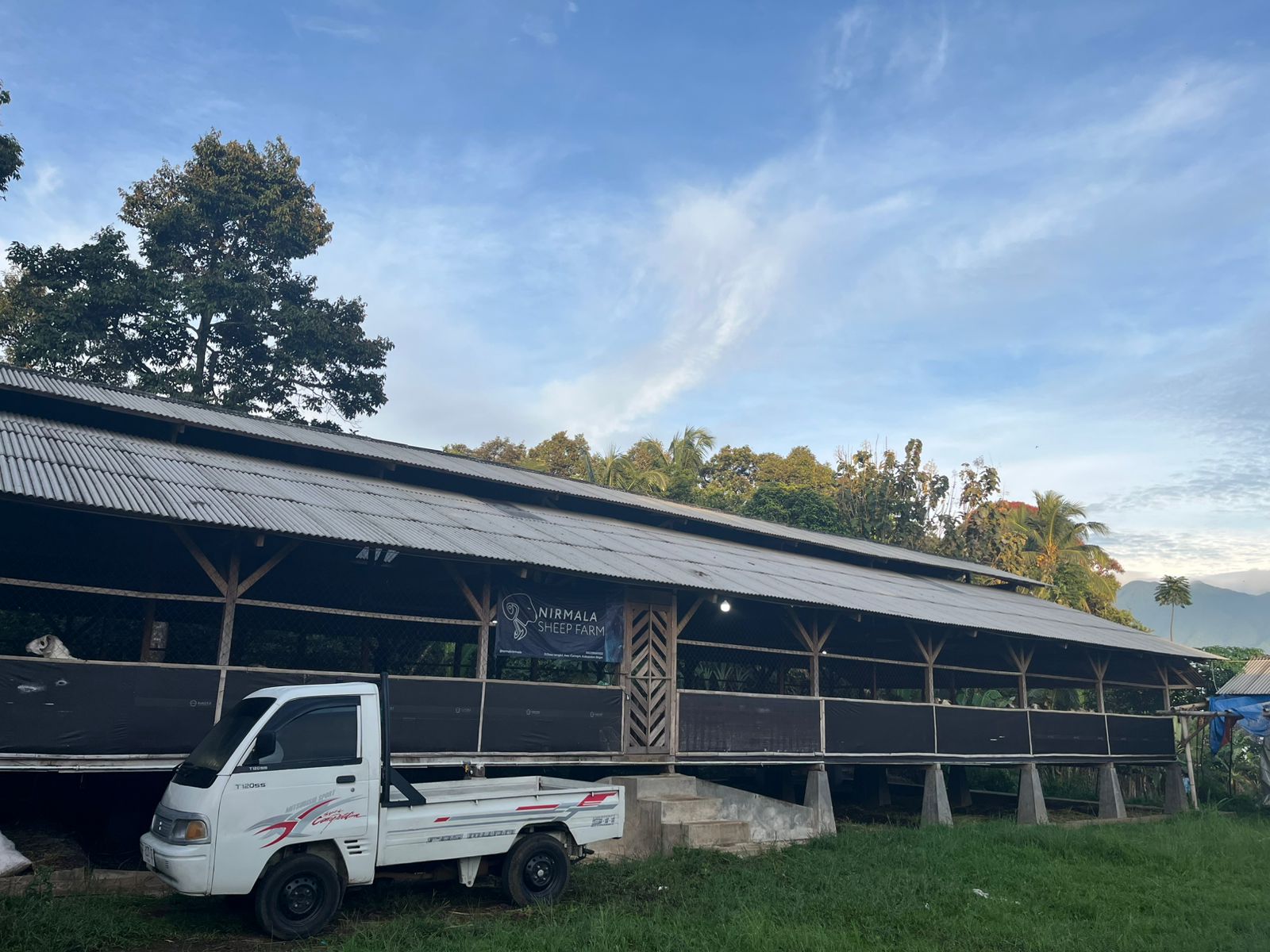 Tim Nirmala Farm